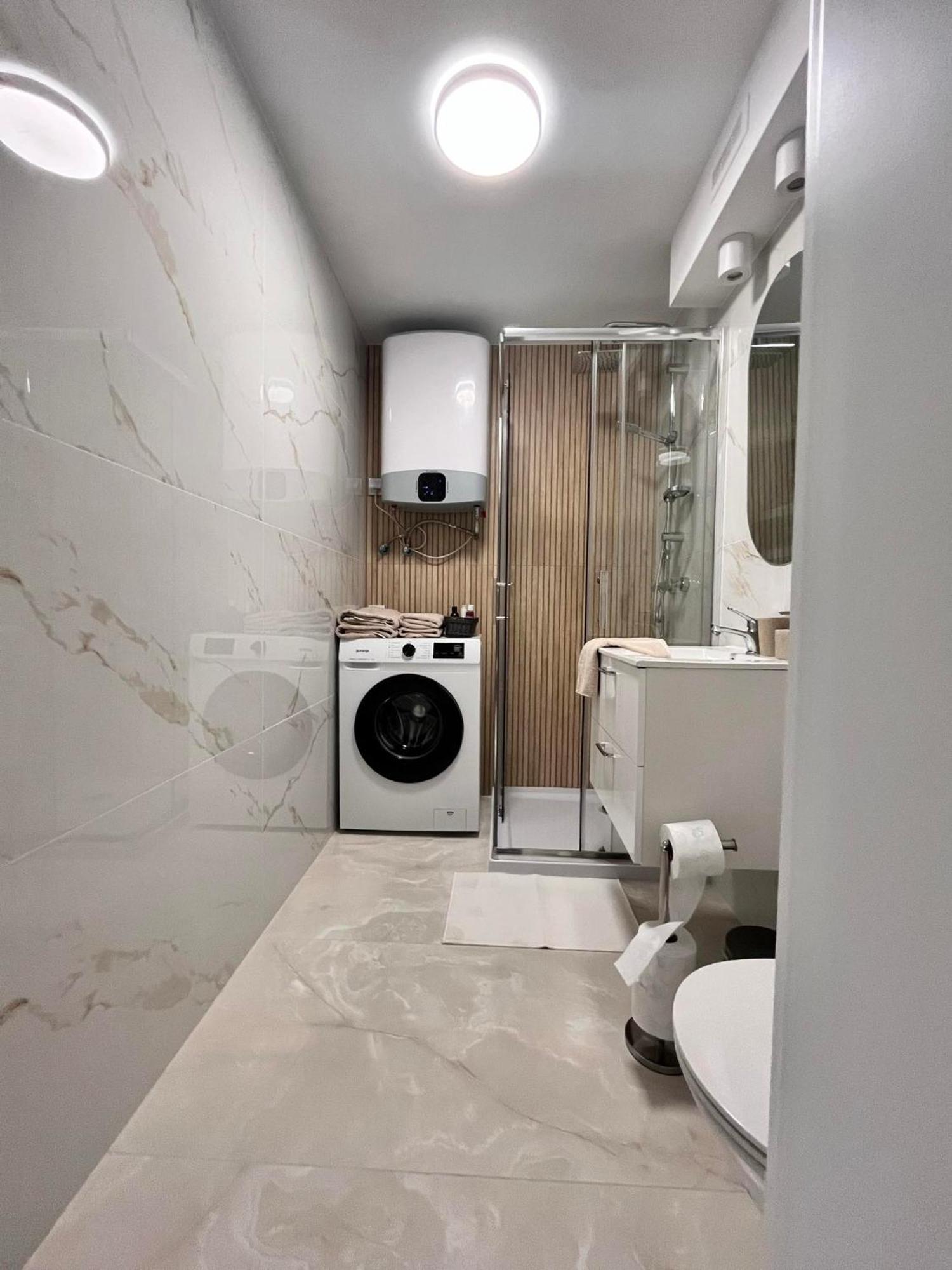 Prestige Apartment Bohaterow Warszawy Кельце Екстер'єр фото